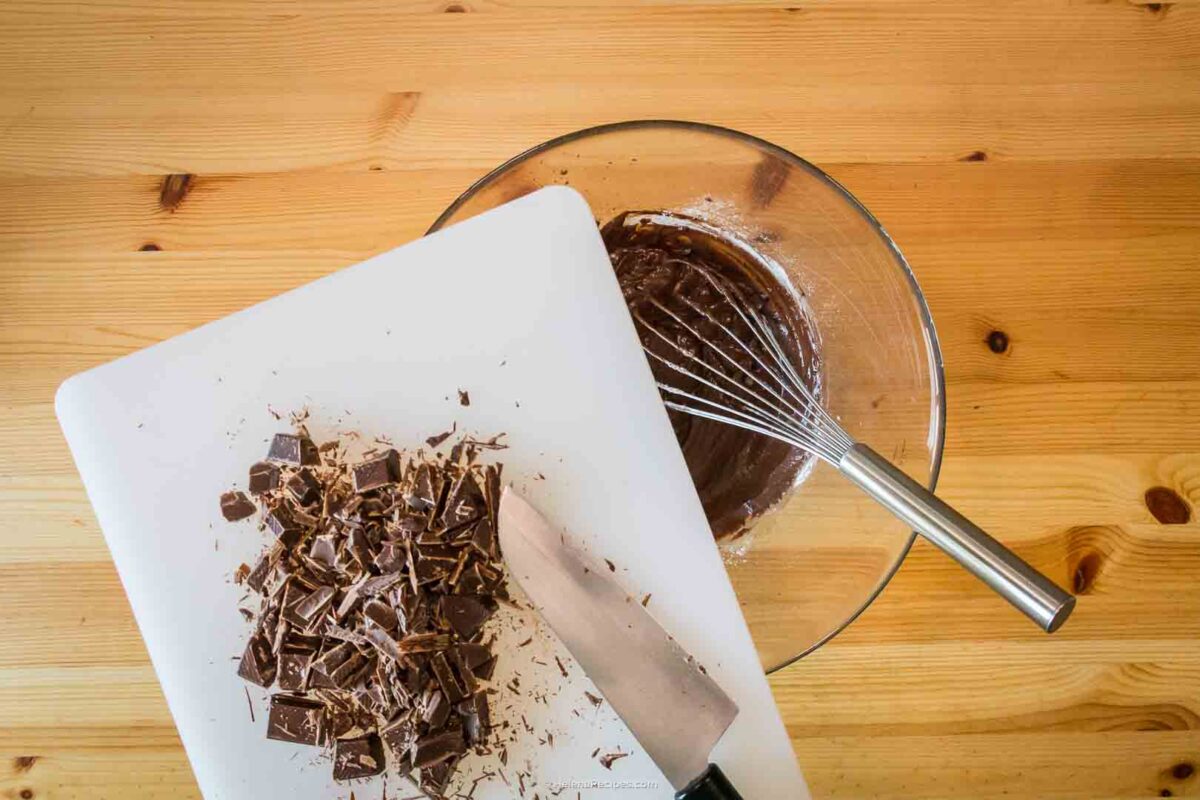 Step 4. Add chocolate