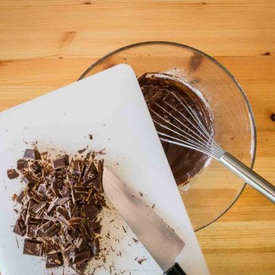 Step 4. Add chocolate