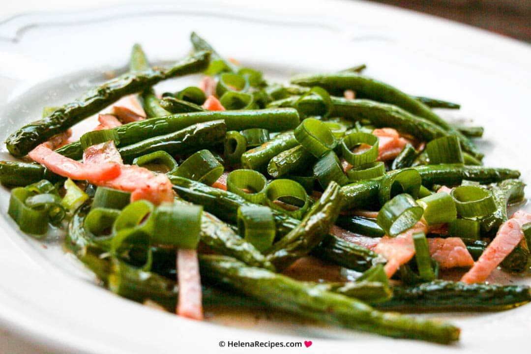 Easy-to-Make French Green Beans with Bacon - Helena's Recipes