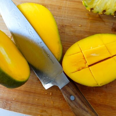Step 3. Cut mango