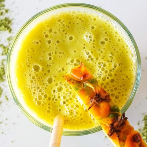 Matcha Mango Pineapple Smoothie served