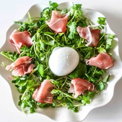 Step 3. Add cheese and tomato