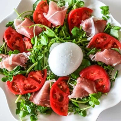 Step 3. Add cheese and tomato