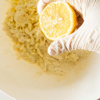 Step 3. Add lemon juice and water