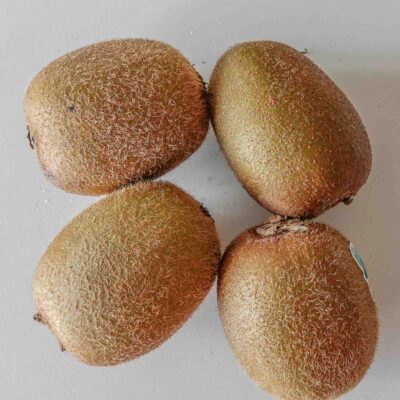 Step 9. Decorate and prepare kiwi