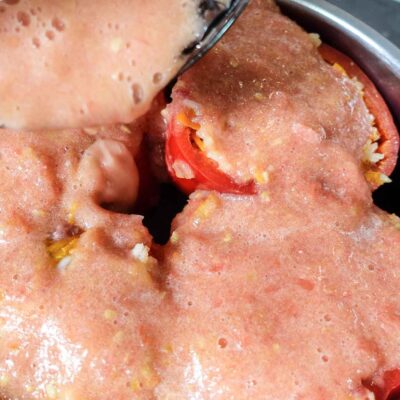 Step 5. Make sauce and add yogurt