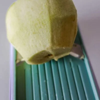 Step 6. Prepare apples