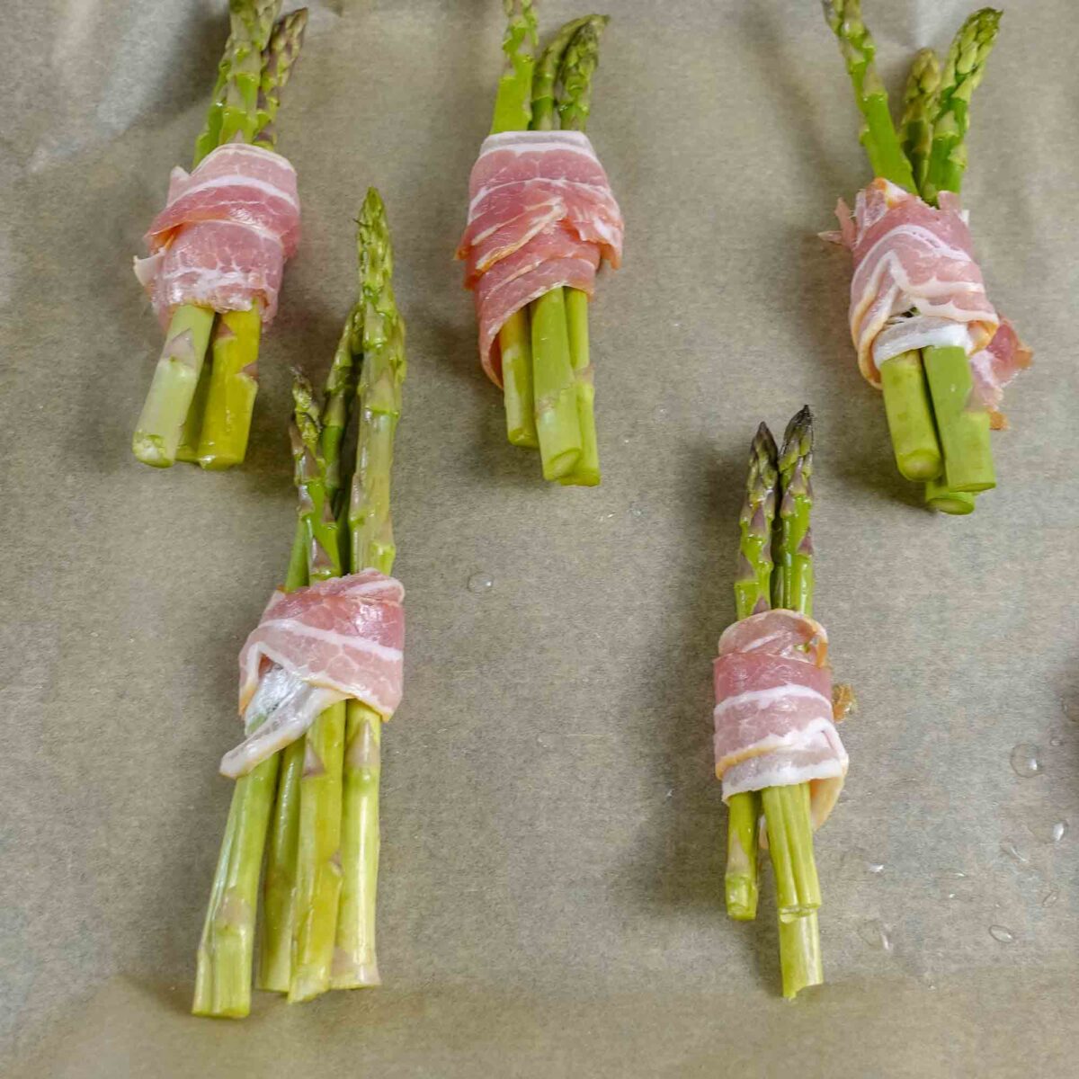 Step 3. Assemble bacon