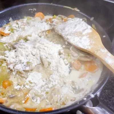 Step 4. Add cream and flour