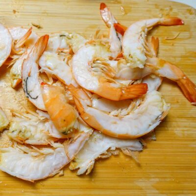 Step 3. Prepare shrimp