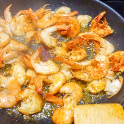 Step 4. Cook shrimp