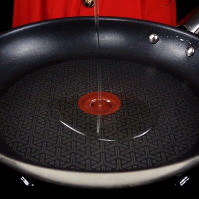 Step 4. Heat oil