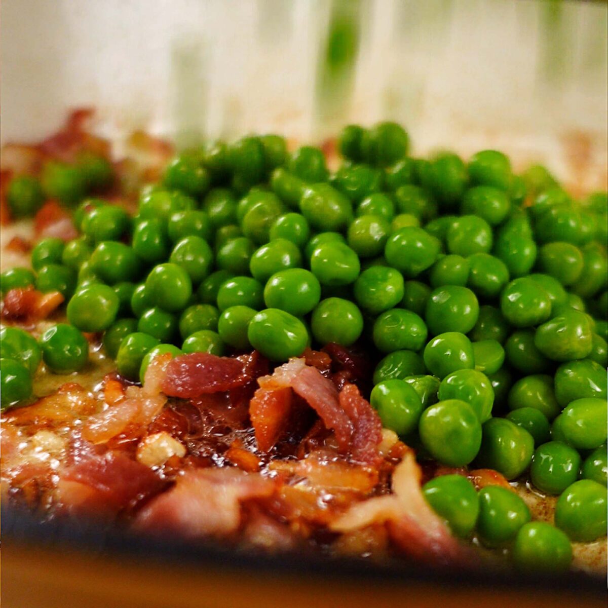 Step 3. Cook peas