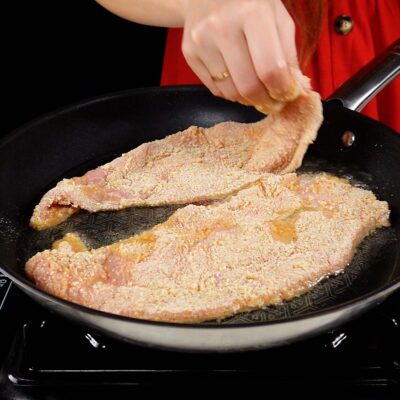 Step 4. Heat oil