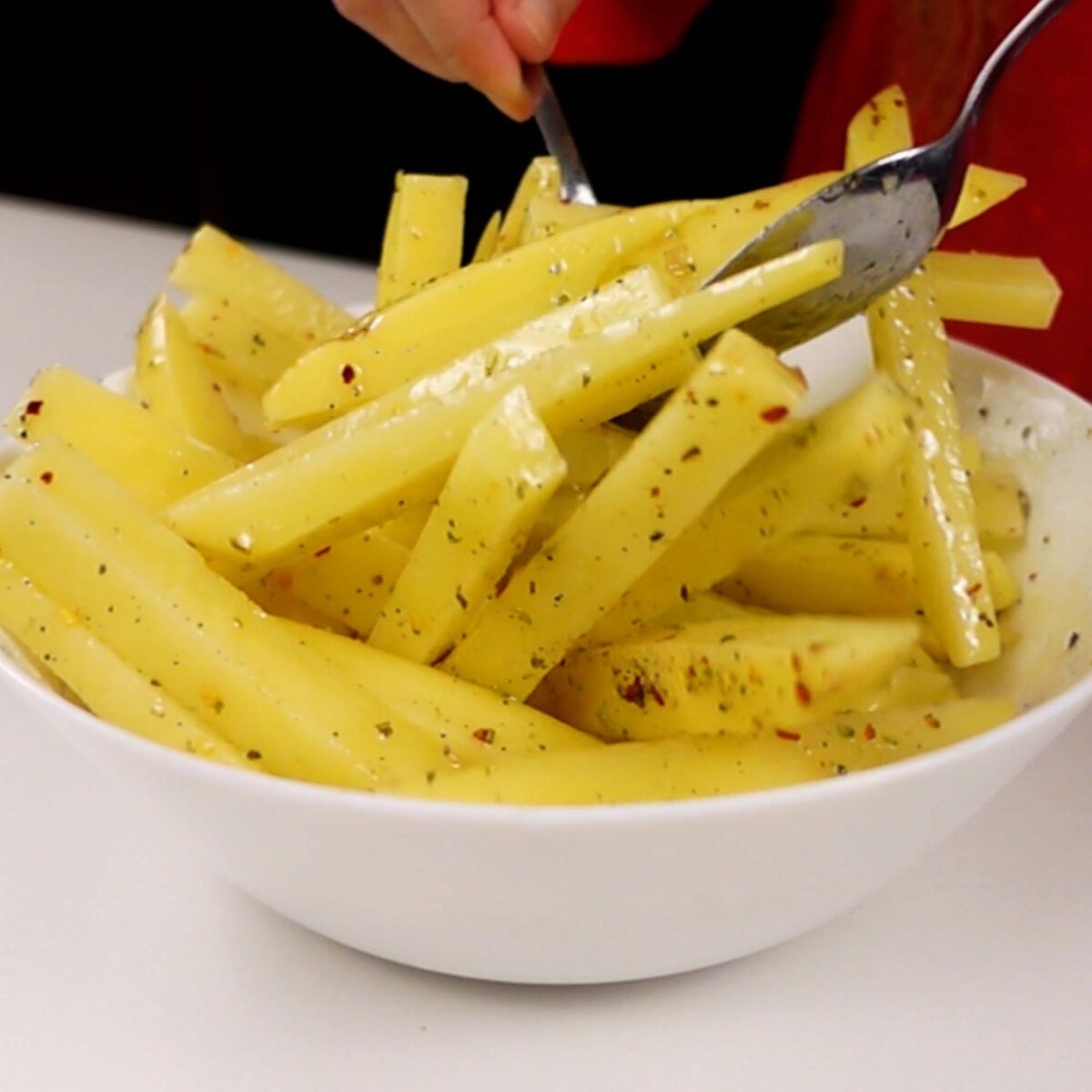 Step 3. Season potatoes
