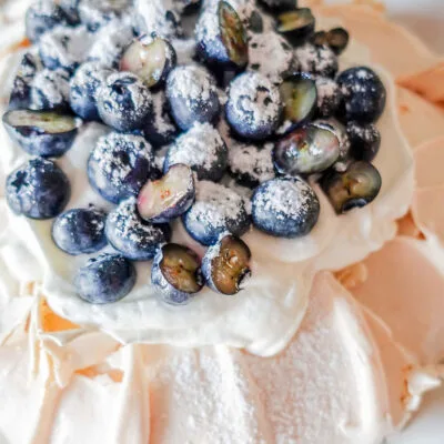 Blueberry Pavlova