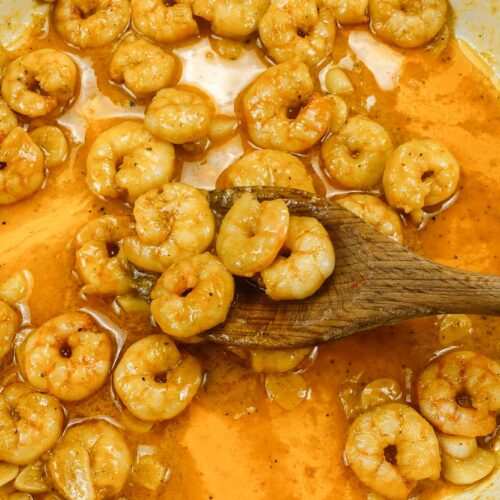 Shrimp in Lemon Garlic Sauce in a skillet