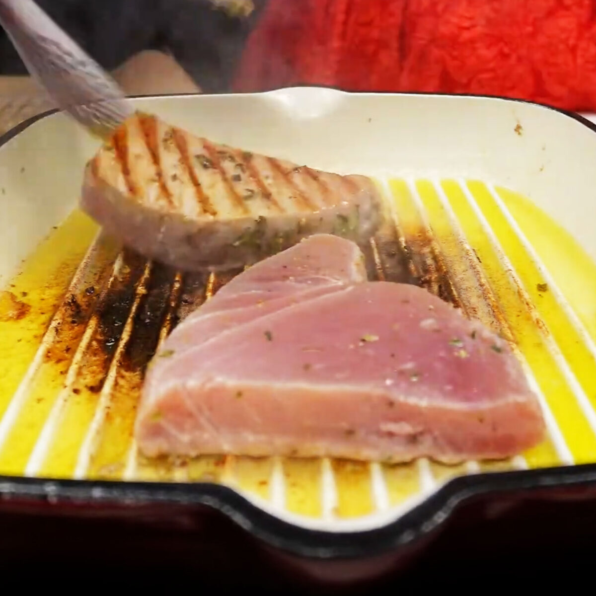 Step 3. Cook the Tuna Steaks