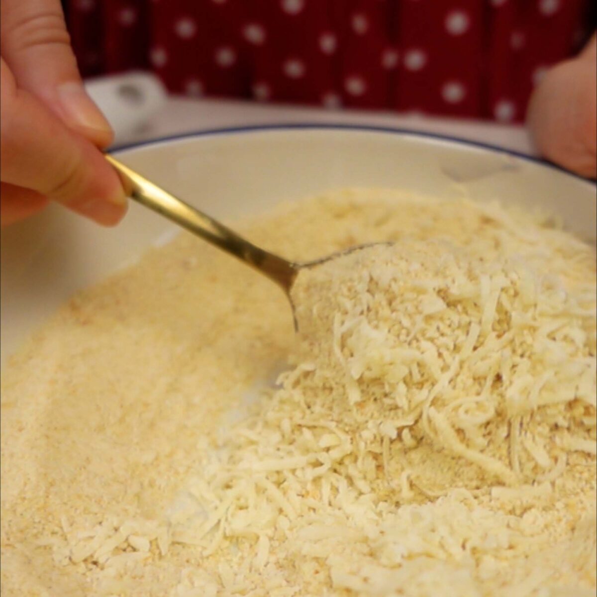 Step 2. Prepare breading