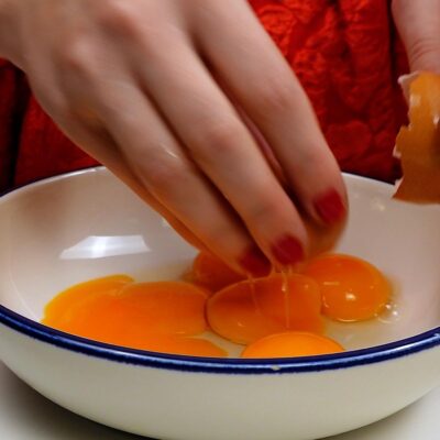 Step 1. Divide egg yolks