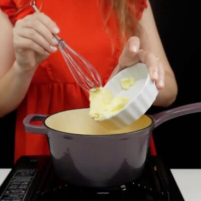 Step 3. Add butter and season sauce