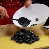 Step 4. Assemble the crostata