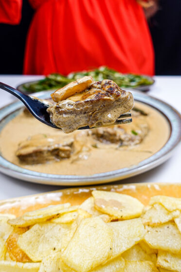 A fork full of Creamy Steak a Marrare
