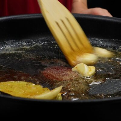 Step 2. Cook prosciutto