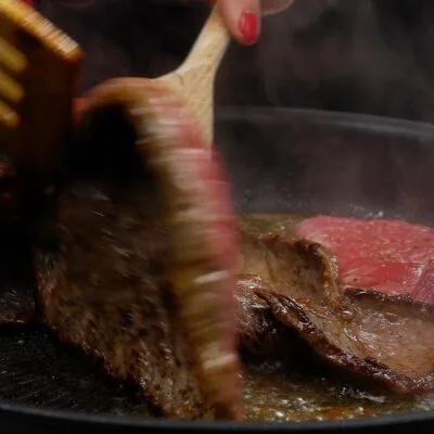 Step 3. Sear steak