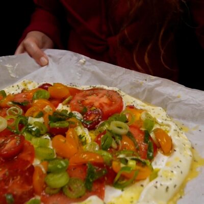 Step 5. Bake tomato tart