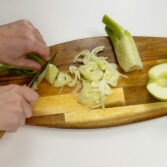 Step 1. Prepare apples and fennel