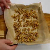 Step 1. Prepare crispy walnuts