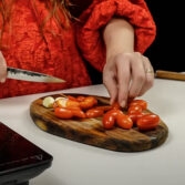 Step 3. Cut tomatoes and make sauce