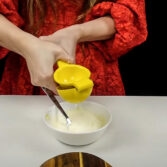 Step 3. Cut tomatoes and make sauce