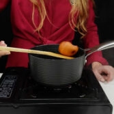 Step 3. Poach the pears