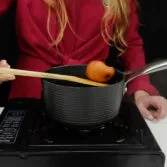 Step 3. Poach the pears