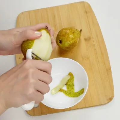 Step 1. Prepare the pears