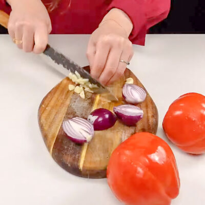 Step 1. Clean mussels and prepare vegetables