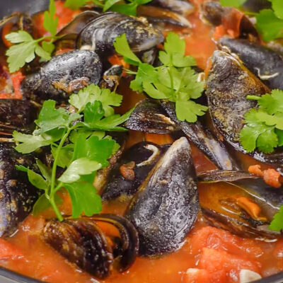 Step 4. Decorate mussels