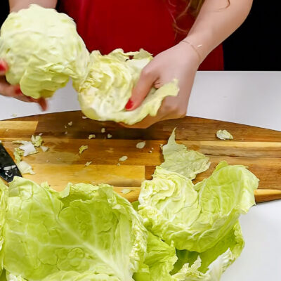 Step 1. Prepare the cabbage leaves
