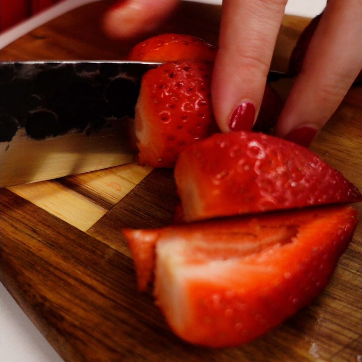 Step 1. Prepare and cut fruits