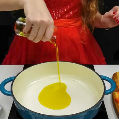 Step 2. Prepare seafood and make sauce