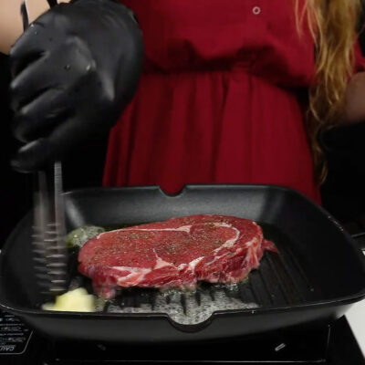 Step 3. Cook the steak