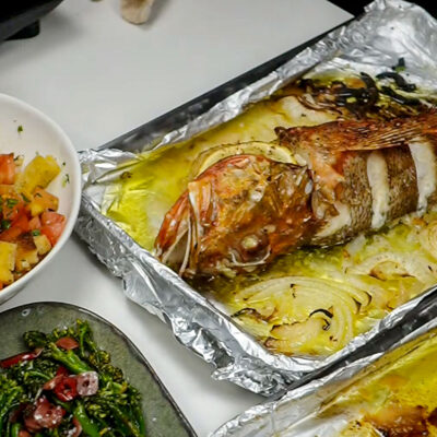 Step 3. Add lemon and bake the scorpionfish