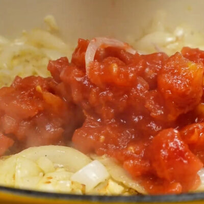 Step 3. Build the sauce