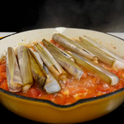 Step 4. Cook the razor clams
