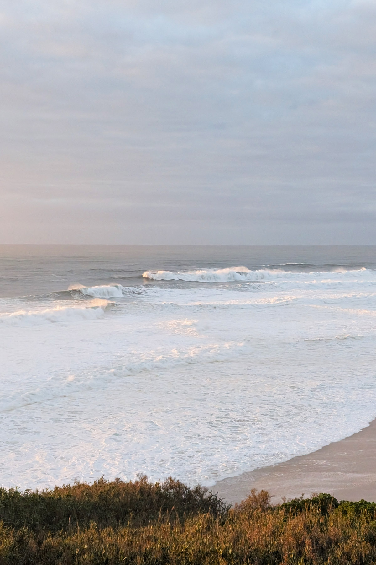 Sunset waves in Nazaré