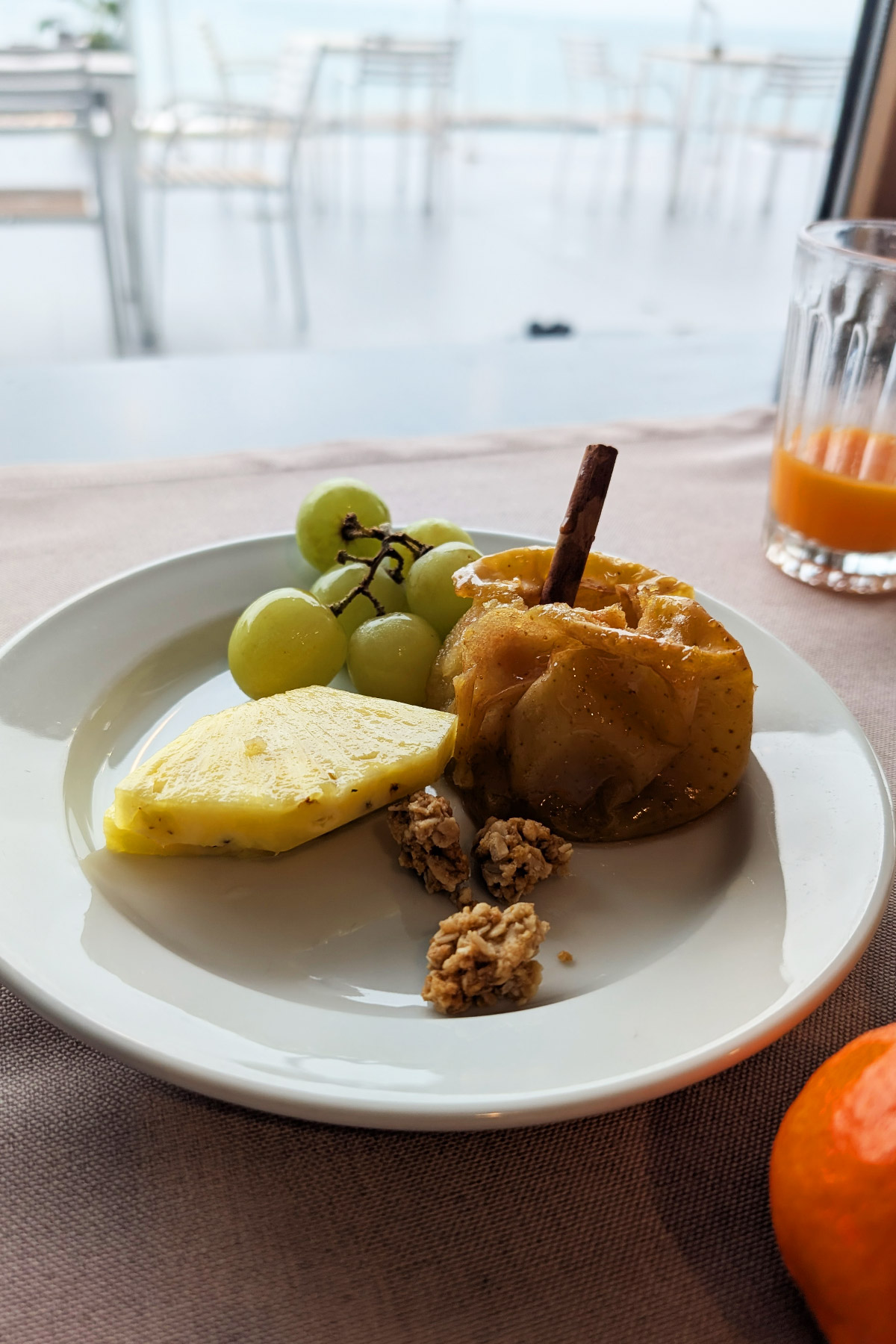 Atlantic View Restaurant breakfast fruits and juice